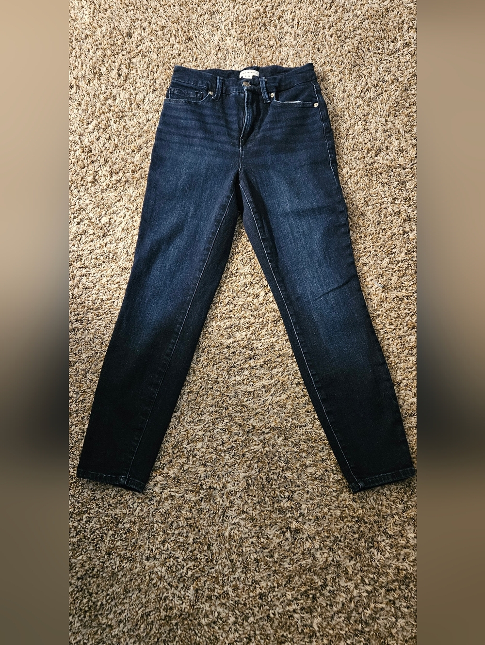 Good American Petite Skinny Dark Blue Women's Straight-Leg Jeans. Size 6/28